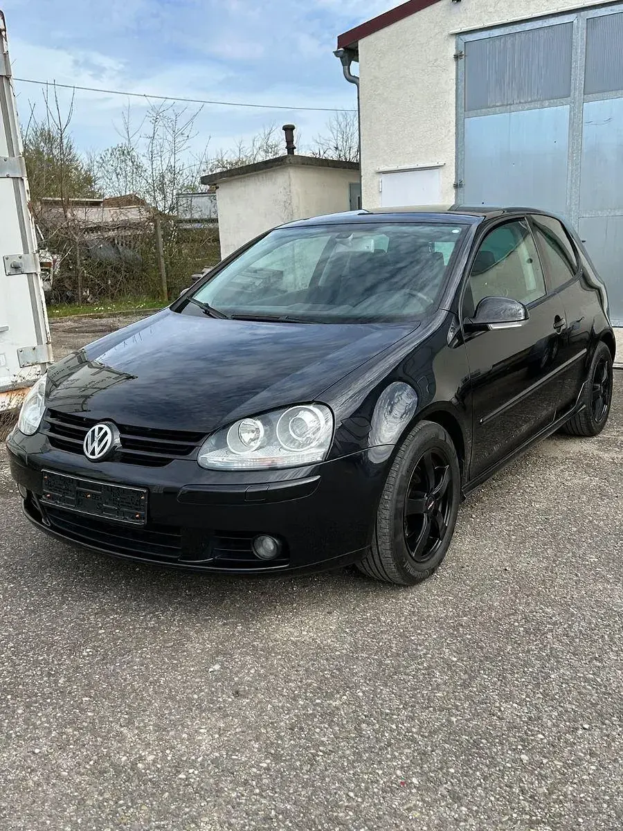 Gebraucht VW Golf Sportline 140 PS (102 kW) 2004 Schwarz Coupé