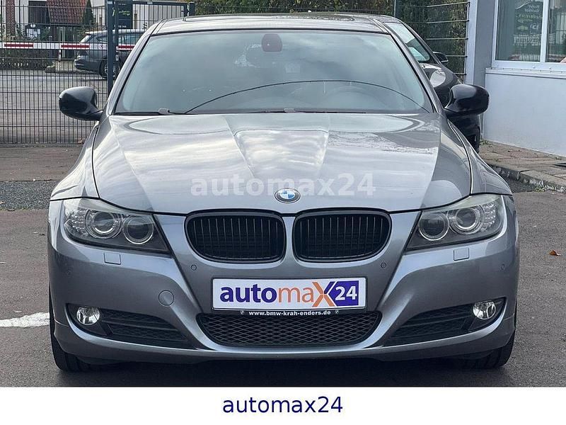 Gebraucht BMW 320 Comfort Edition 170 PS (125 kW) 2009 Grau Limousine