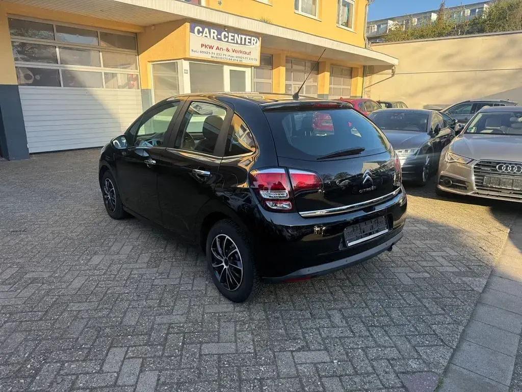 Gebraucht Citroën C3 SELECTION 82 PS (60 kW) 2013 Schwarz Limousine