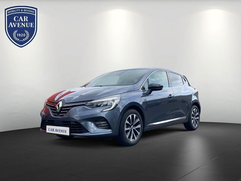 Grau (titaniumgrau (grau)) Gebraucht 2022 Renault Clio V Techno Limousine | 17.990 € (Etwas zu teuer) - Bild 1/4