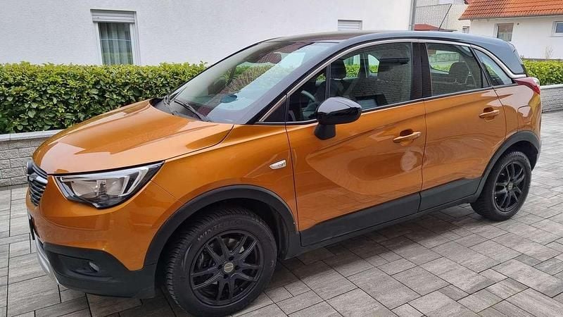 Orange Gebraucht 2018 Opel Crossland X Innovation SUV | 12.300 € (Fairer Preis) - Bild 1/4