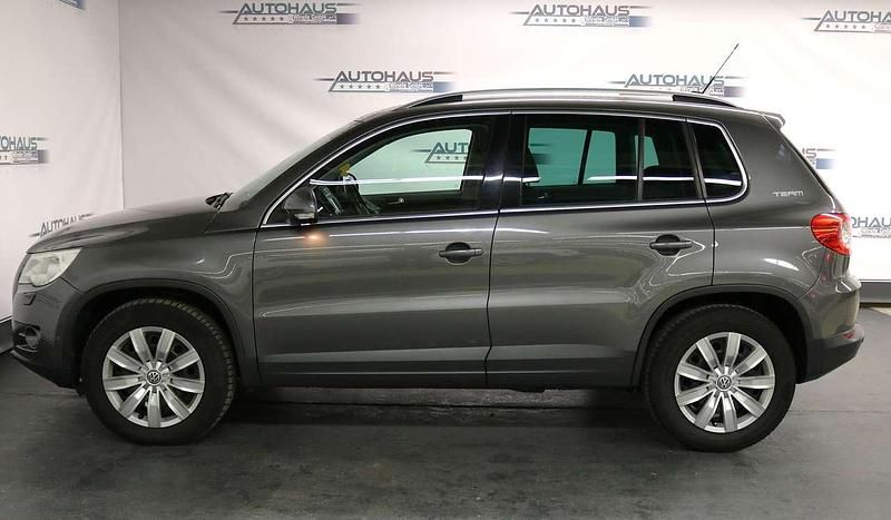 Gebraucht VW Tiguan Team 170 PS (125 kW) 2011 Pepper grey SUV
