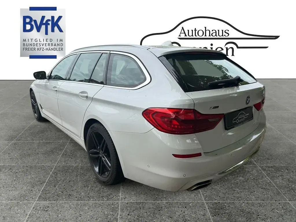 Gebraucht BMW 540 Luxury Line 340 PS (250 kW) 2019 Weiß Kombi