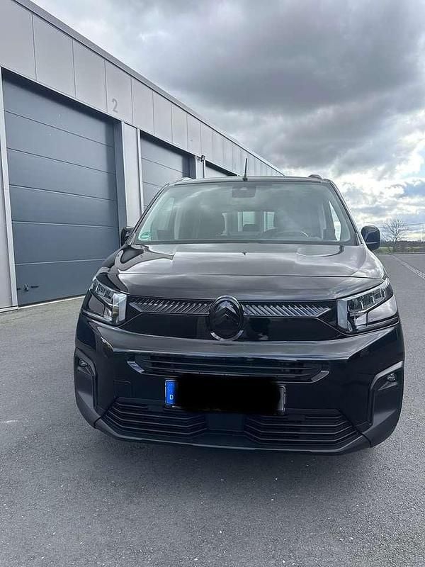 Gebraucht Citroën Berlingo 131 PS (96 kW) 2024 Schwarz Van / Kleinbus
