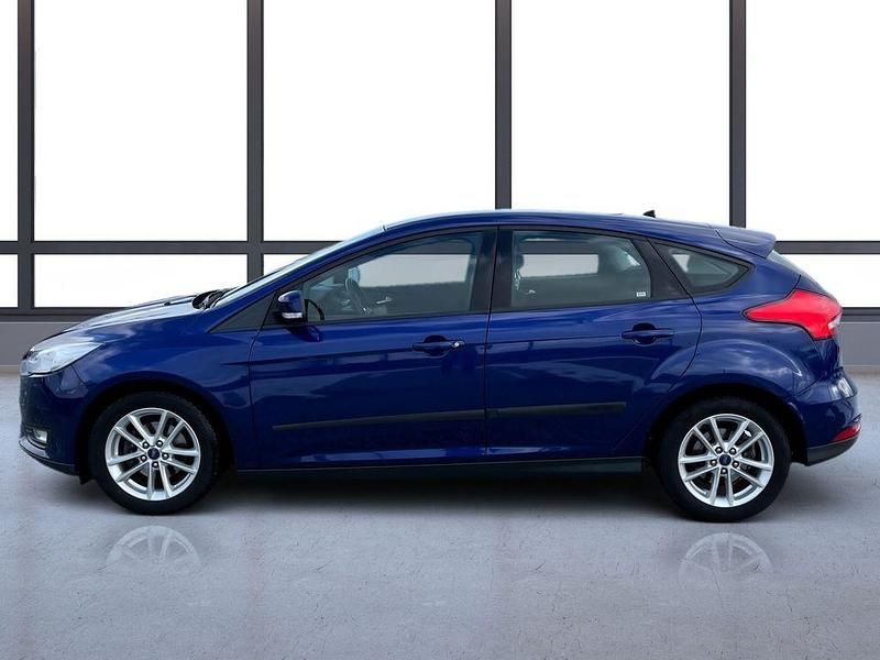 Usata Ford Focus Business Edition 126 CV (92 kW) 2016 Blu Berlina