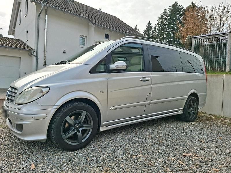 Gebraucht Mercedes Viano 204 PS (150 kW) 2009 Silber Van / Kleinbus