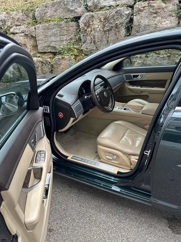 Gebraucht Jaguar XF 207 PS (152 kW) 2008 Grün Limousine