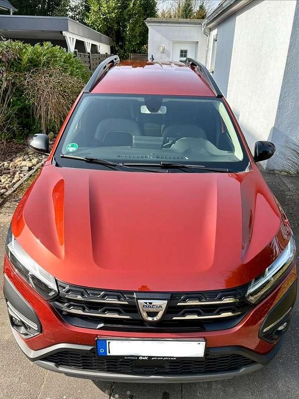 Gebraucht Dacia Jogger Extreme 110 PS (80 kW) 2022 Rot Van / Kleinbus