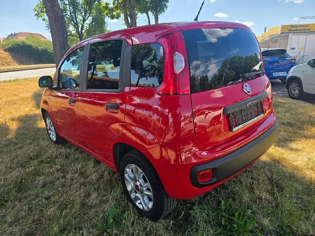 Gebraucht Fiat Panda More 69 PS (50 kW) 2018 Colore esterno (bartolini rot) Kleinwagen