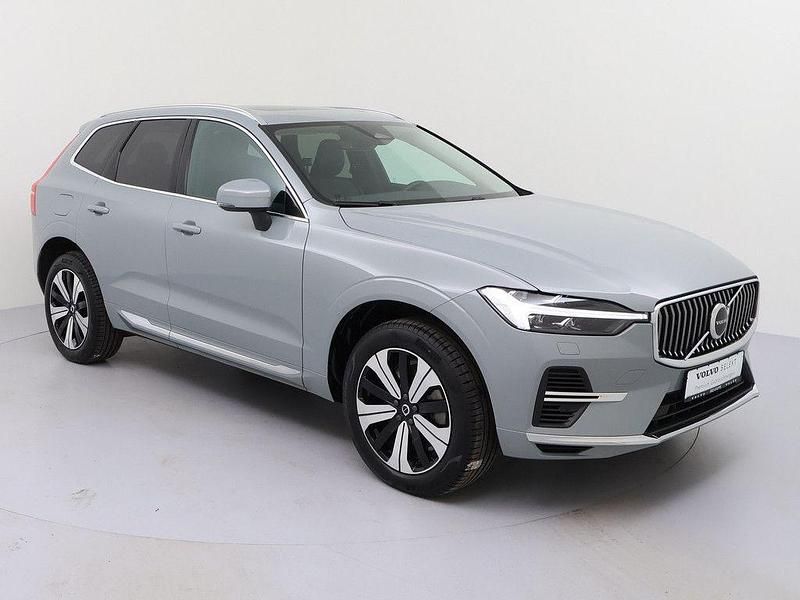 Gebraucht Volvo XC60 Core 398 PS (292 kW) 2025 Grau SUV
