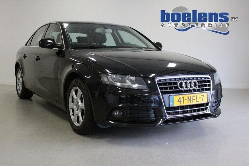 Gebraucht Audi A4 Business 120 PS (88 kW) 2010 Schwarz Limousine