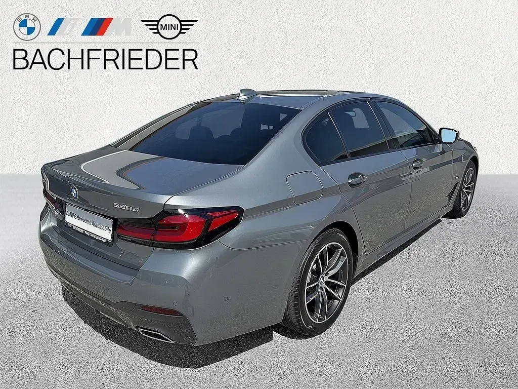 Gebraucht BMW 520 M Sport 190 PS (139 kW) 2023 Silber Limousine