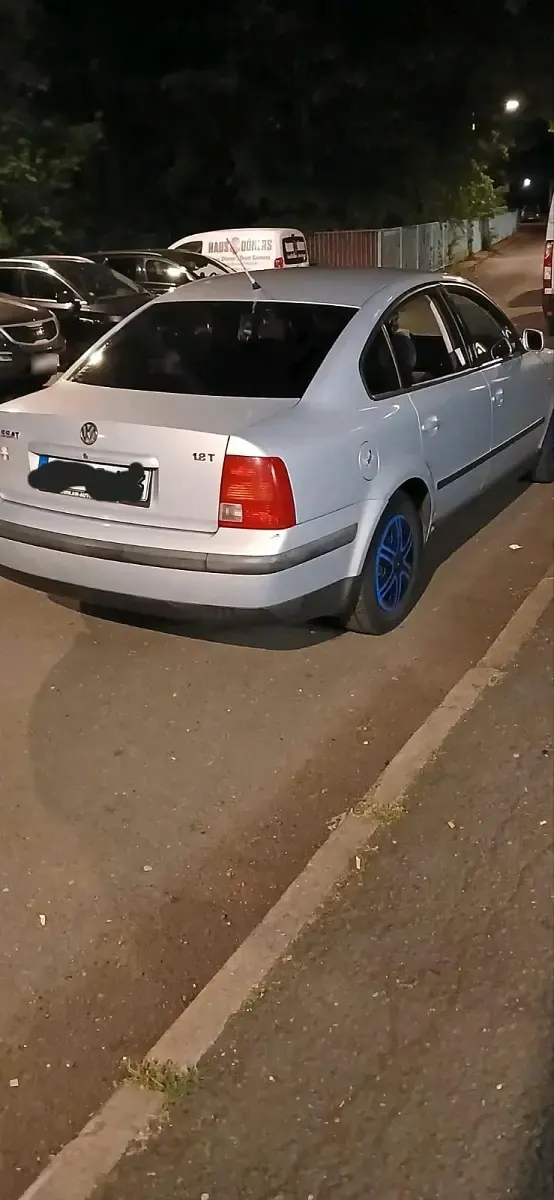 Gebraucht VW Passat 150 PS (110 kW) 1997 Silber Limousine