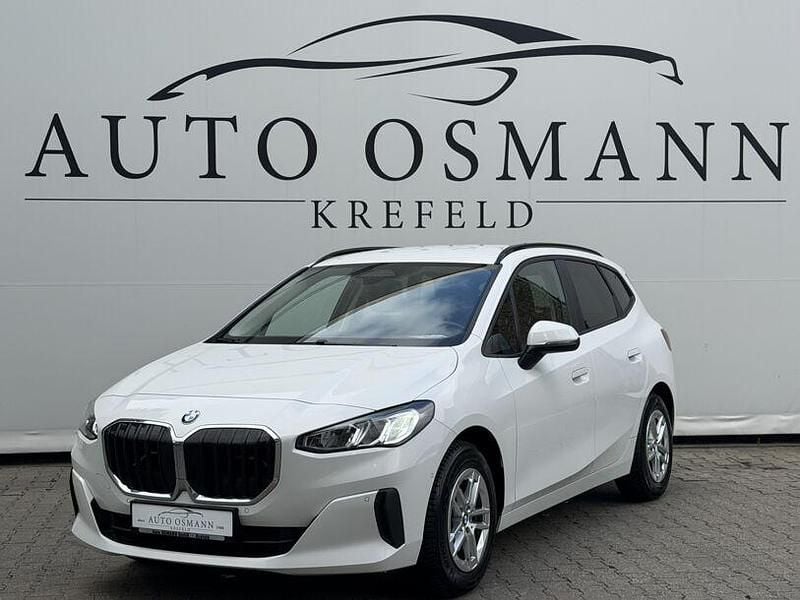 Gebraucht BMW 218 Active Tourer Shadowline 150 PS (110 kW) 2023 Weiß Van / Kleinbus