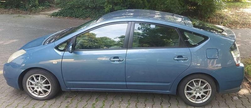 Gebraucht 2005 Toyota Prius Kleinwagen | 3.000 € (Teuer) - Bild 1/4