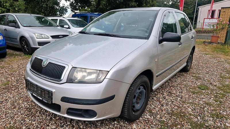 Silber Gebraucht 2006 Skoda Fabia Kleinwagen | 999 € (Guter Preis) - Bild 1/4