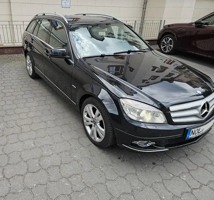 Gebraucht Mercedes C320 Avantgarde 224 PS (164 kW) 2008 Schwarz Kombi
