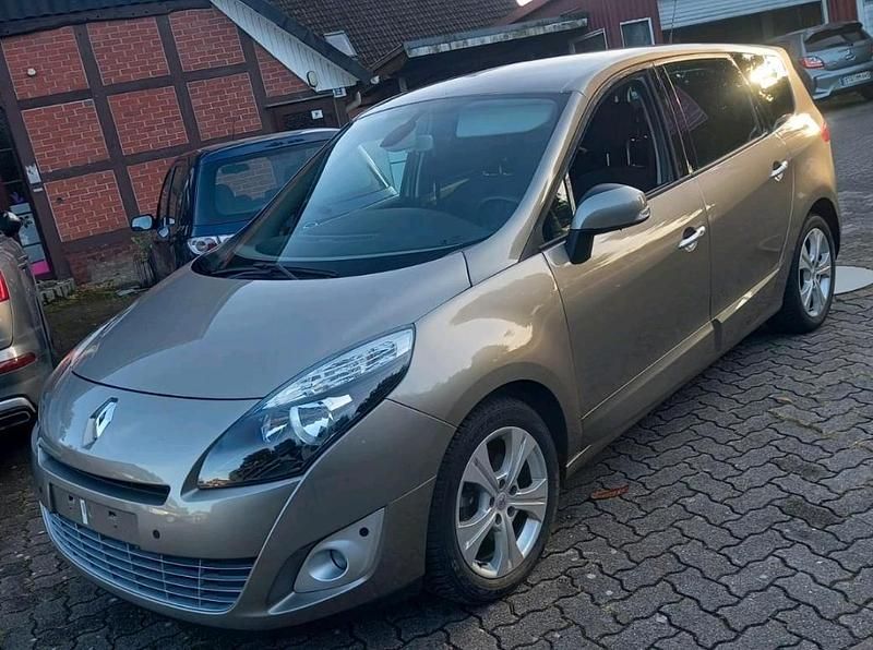 Beige Gebraucht 2010 Renault Grand Scénic III Van / Kleinbus | 5.500 € (Guter Preis) - Bild 1/4