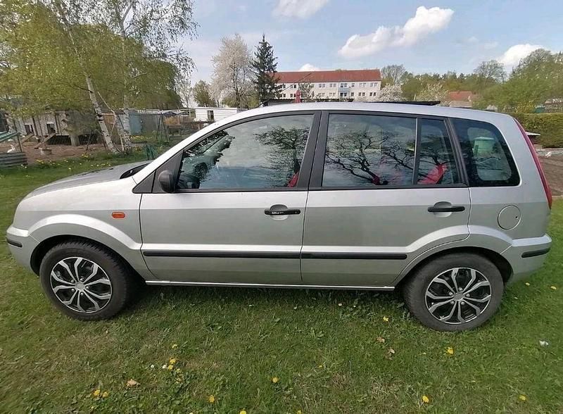 Gebraucht Ford Fusion 101 PS (74 kW) 2003 Grau Kleinwagen