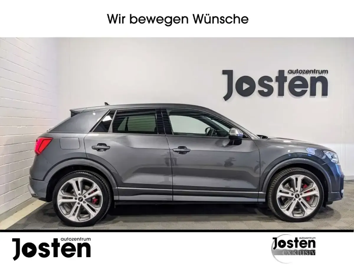 Gebraucht Audi SQ2 Sport 300 PS (220 kW) 2019 Grau SUV