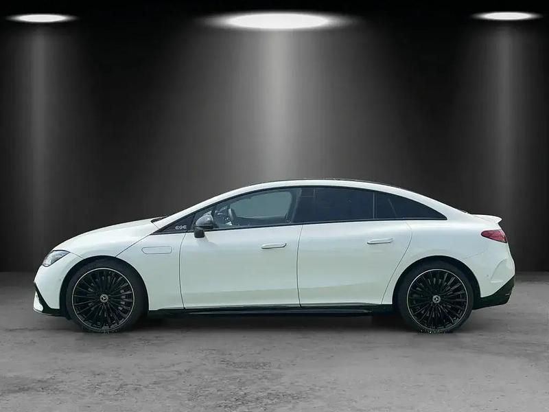 Gebraucht Mercedes EQE500 AMG 300 kW (408 PS) 2024 Weiß Limousine