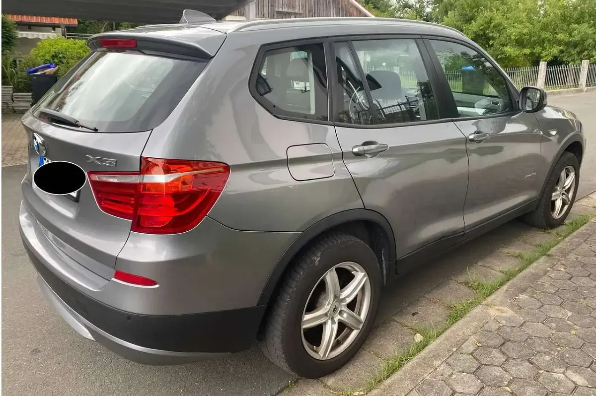 Gebraucht BMW X3 184 PS (135 kW) 2012 Grau SUV