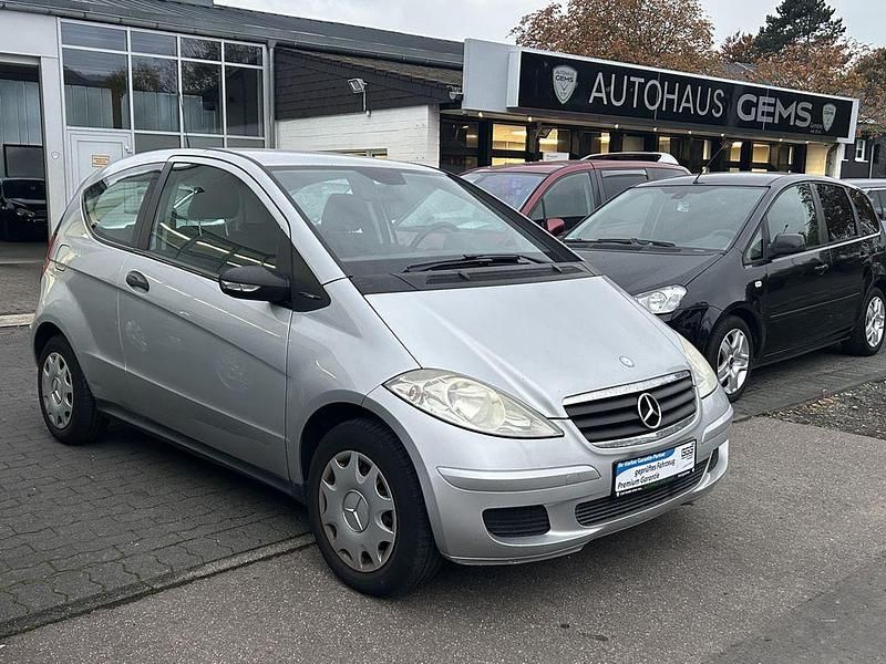 Silber Gebraucht 2005 Mercedes A170 Classic Limousine | 2.790 € (Etwas zu teuer) - Bild 1/4