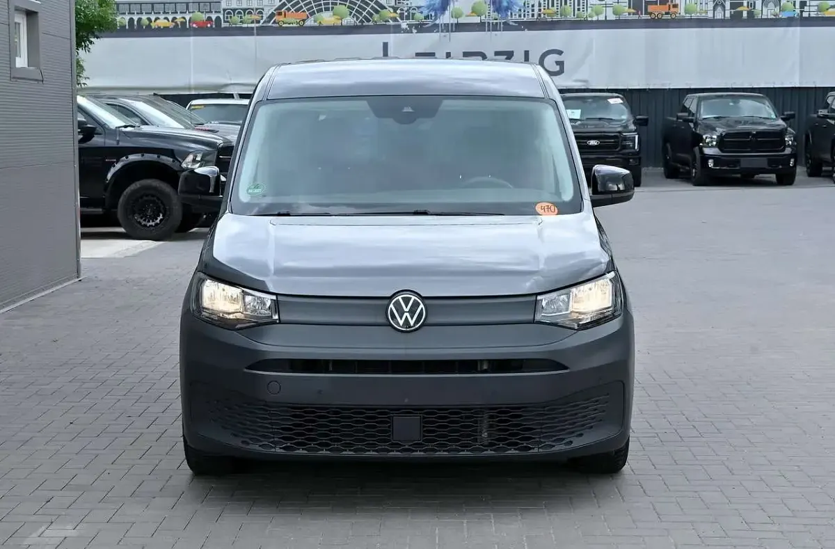 Gebraucht VW Caddy Basis 75 PS (55 kW) 2021 Indiumgrau metallic Van / Kleinbus