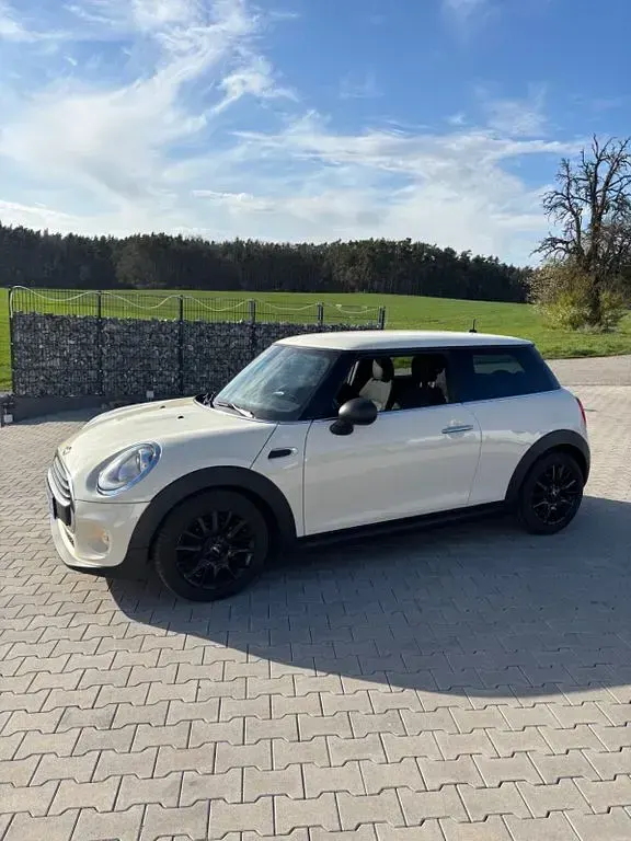 Gebraucht Mini John Cooper Works 102 PS (75 kW) 2015 Kleinwagen