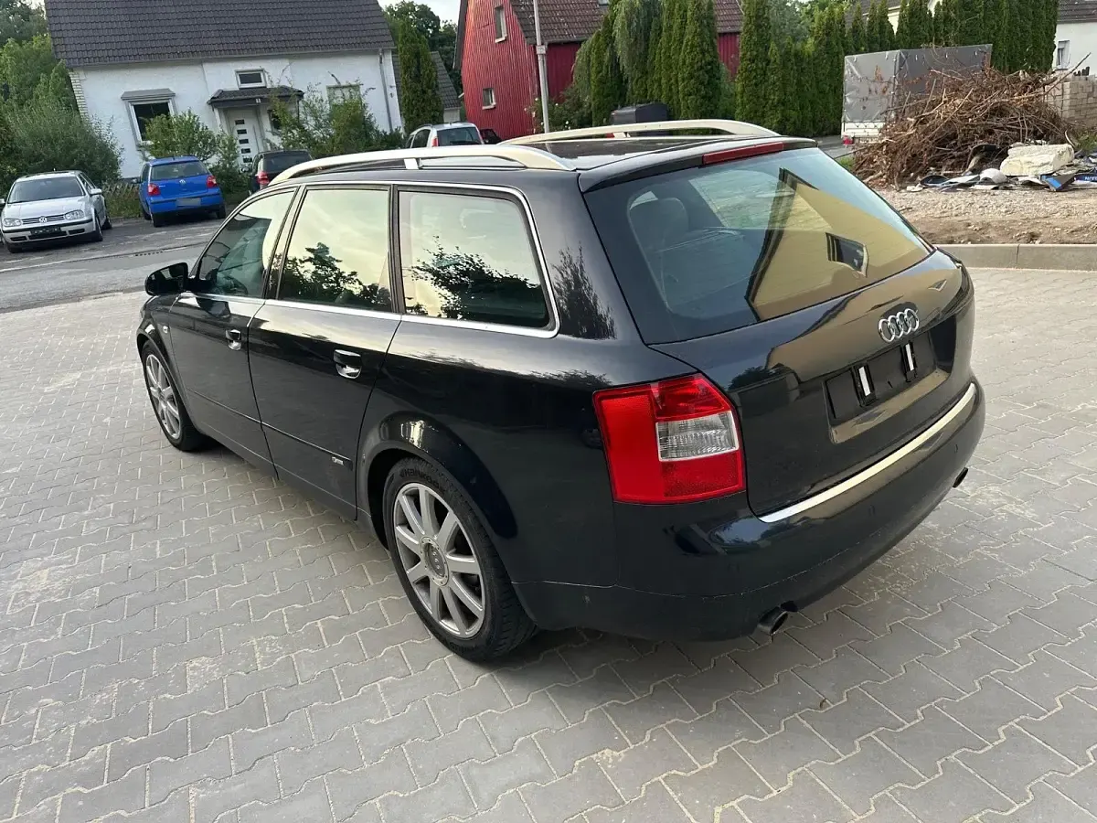 Gebraucht Audi A4 S-Line 163 PS (119 kW) 2004 Schwarz Kombi