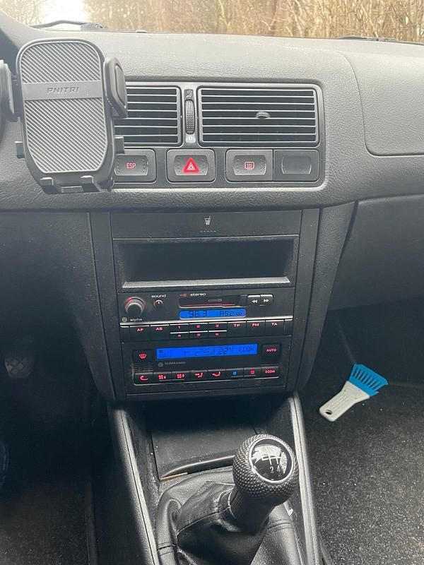 Gebraucht VW Golf IV Edition 105 PS (77 kW) 2000 Grün Limousine