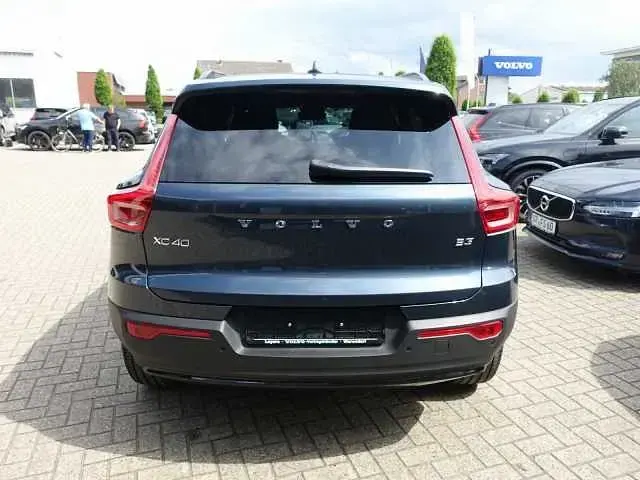Gebraucht Volvo XC40 120 PS (88 kW) 2025 SUV