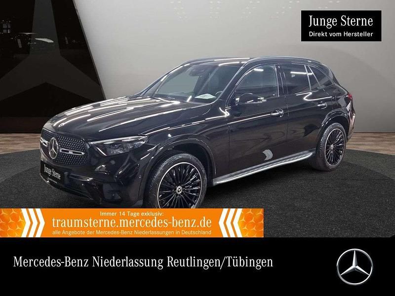 Schwarz Gebraucht 2023 Mercedes GLC300e AMG SUV | 61.990 € (Etwas zu teuer) - Bild 1/3