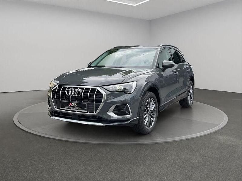 Neu Audi Q3 Advanced Plus 150 PS (110 kW) 2025 Mythosschwarz metallic SUV