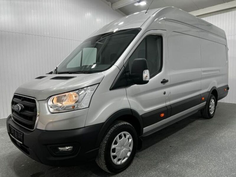 Gebraucht Ford Transit 131 PS (96 kW) 2020 Polarsilber (metallic) Van