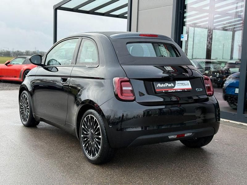 Gebraucht Fiat 500e Icon 86 kW (118 PS) 2022 Schwarz Cabrio