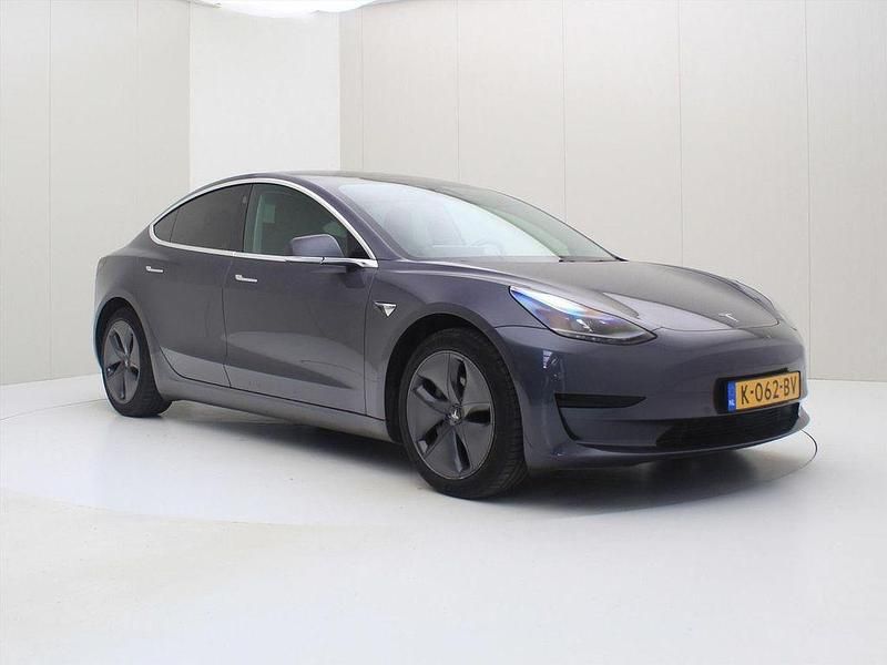 Occasion Tesla Model 3 Standard Range 225 kW (306 PK) 2020 Grijs Sedan