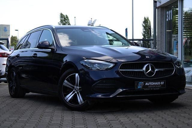 Cavansitblau Gebraucht 2022 Mercedes C220 Kombi | 27.999 € (Guter Preis) - Bild 1/4