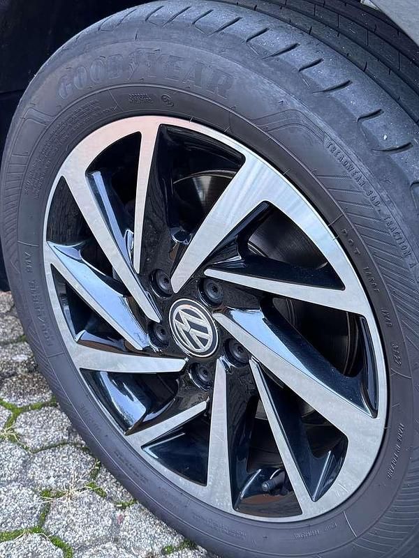 Gebraucht VW Golf VII Join 116 PS (85 kW) 2019 Silber Limousine
