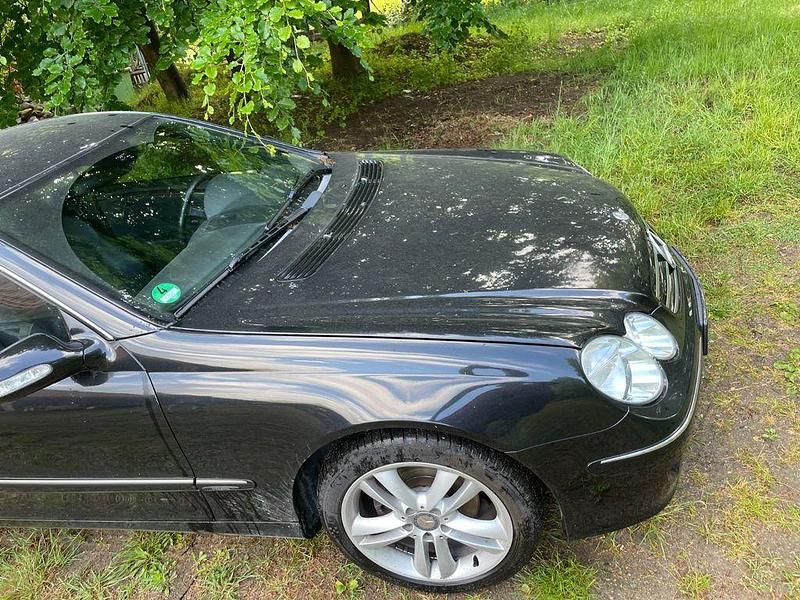 Schwarz Gebraucht 2005 Mercedes CLK200 Avantgarde Coupé | 10.000 € (Fairer Preis) - Bild 1/4