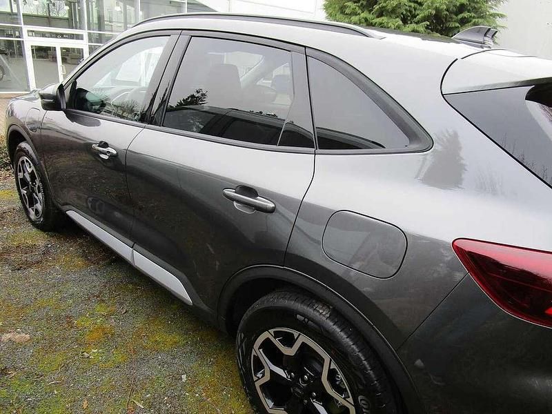 Gebraucht Ford Kuga Active 243 PS (178 kW) 2024 Grau SUV