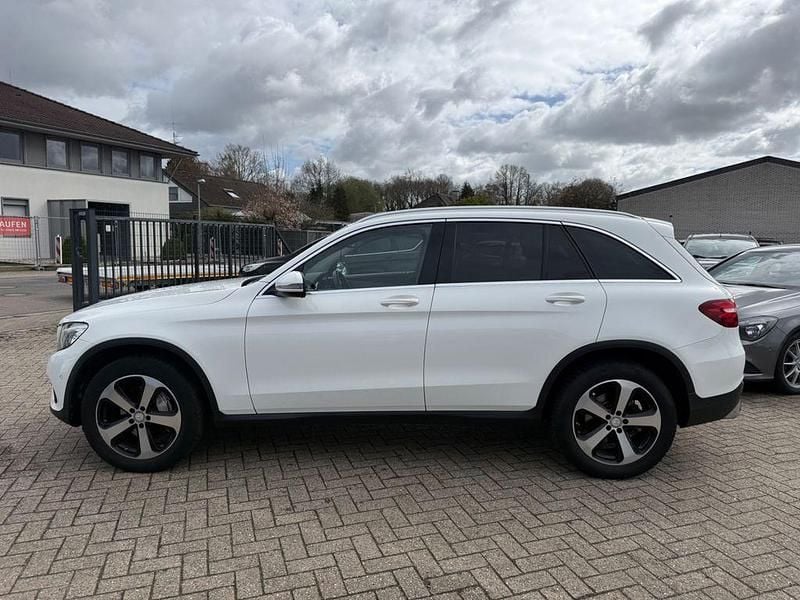 Gebraucht Mercedes GLC220 170 PS (125 kW) 2016 Weiß SUV