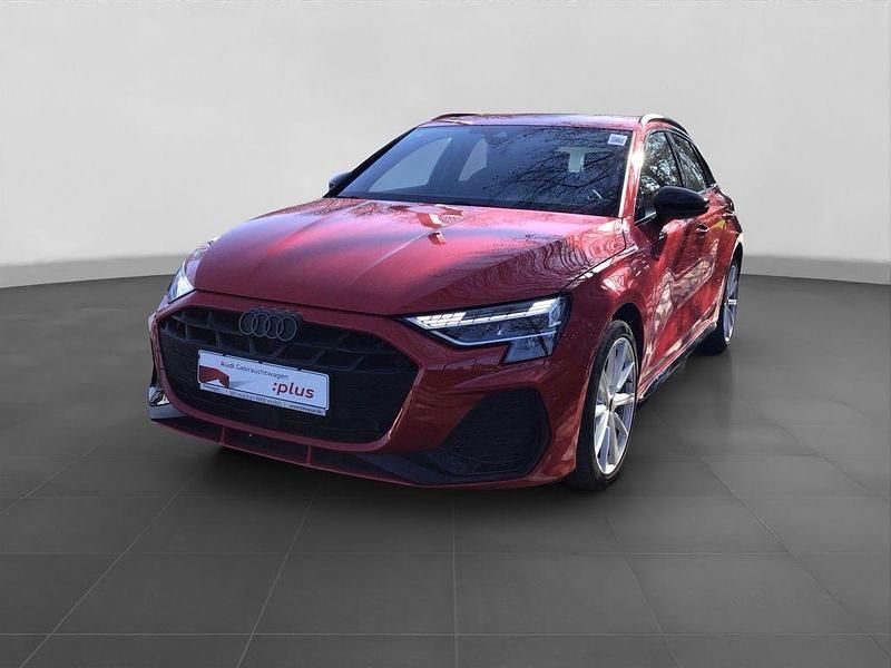 Gebraucht Audi A3 S-Line 272 PS (200 kW) 2025 Rot Limousine