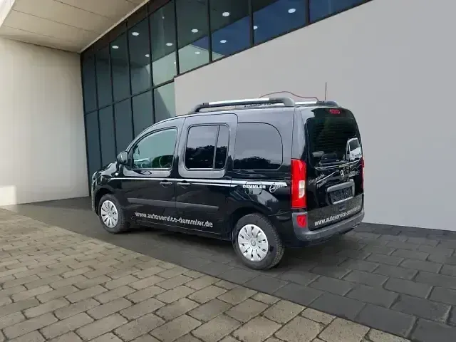 Gebraucht Mercedes Citan 111 110 PS (80 kW) 2019 Schwarz Van / Kleinbus