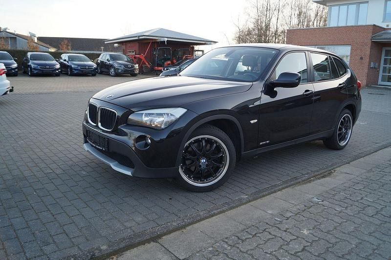 Second-hand BMW X1 150 CP (110 kW) 2010 Negru SUV