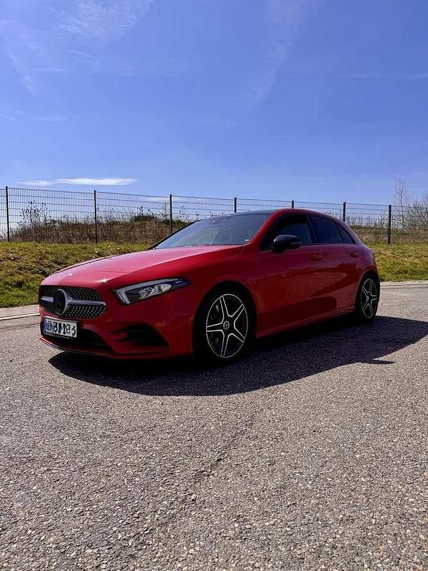 Gebraucht Mercedes A220 190 PS (139 kW) 2019 Rot Kleinwagen
