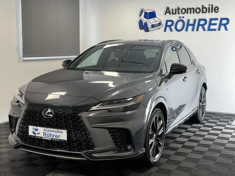 Grau Gebraucht 2023 Lexus RX500h Sport Line SUV | 65.500 € (Superpreis) - Bild 1/4