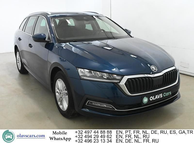 Gebraucht Skoda Octavia Clever 116 PS (85 kW) 2021 Blau Limousine