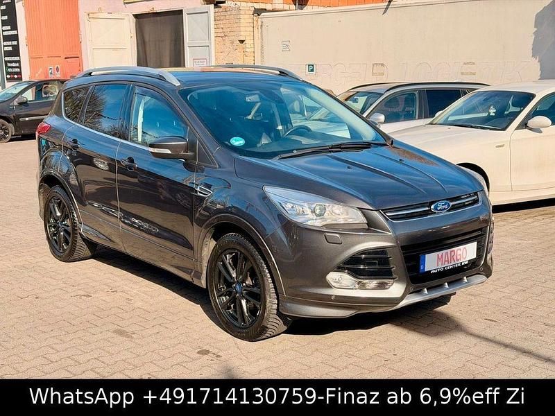 Gebraucht Ford Kuga Individual 150 PS (110 kW) 2015 Grau SUV