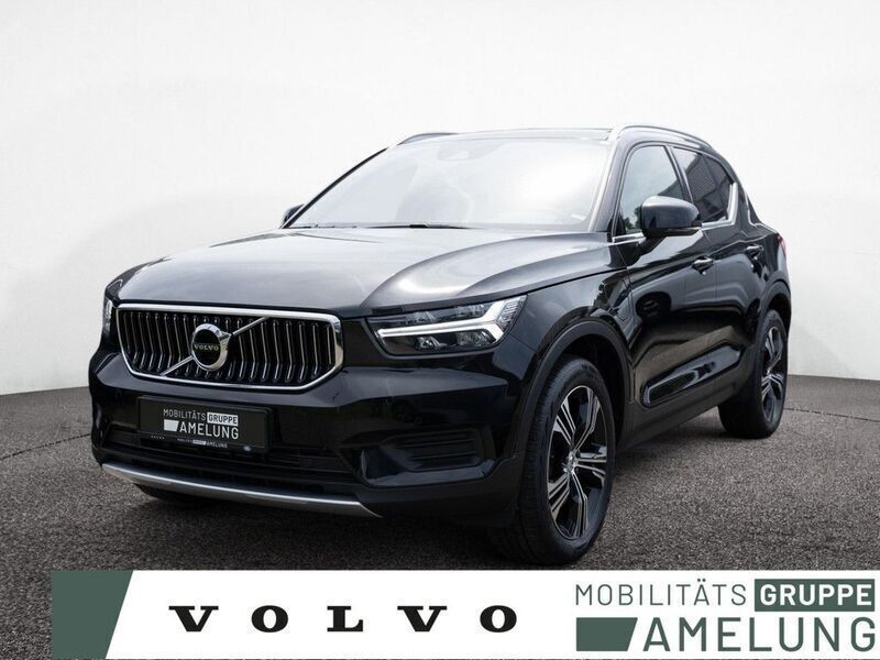 Black solid stone Gebraucht 2022 Volvo XC40 Inscription SUV | 28.890 € (Superpreis) - Bild 1/4